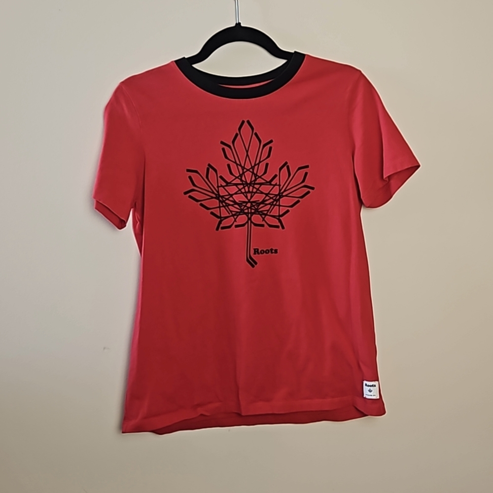 Roots t-shirt